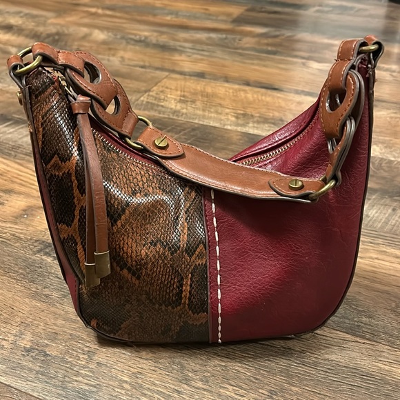 Vegan Snake and Maroon Stitched Saddle Shoulder Bag - Picture 1 of 8